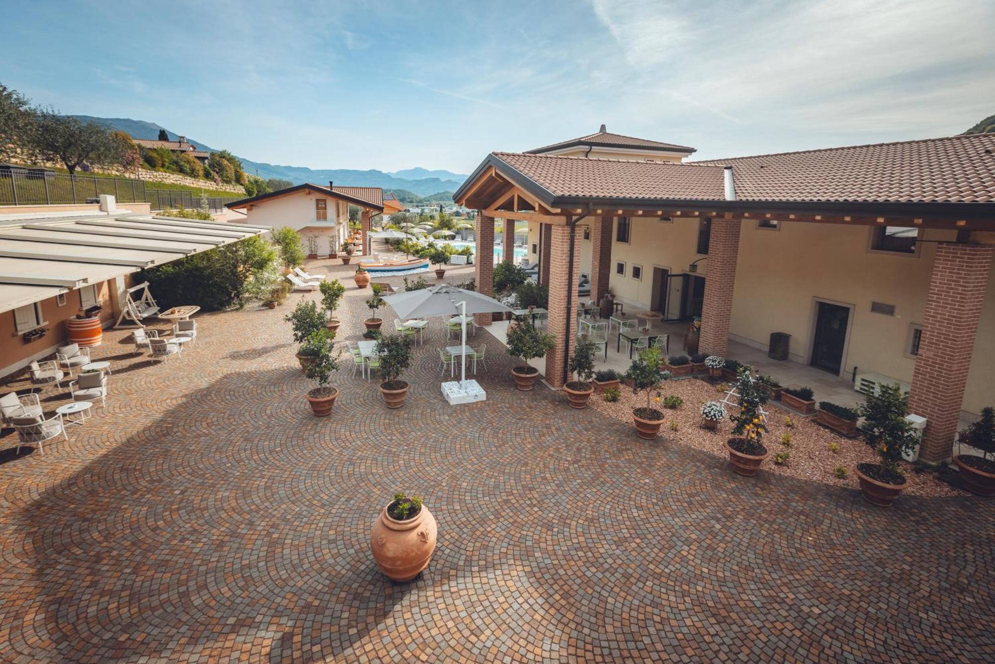 קוסטרמנו Agriturismo La Pertica מראה חיצוני תמונה