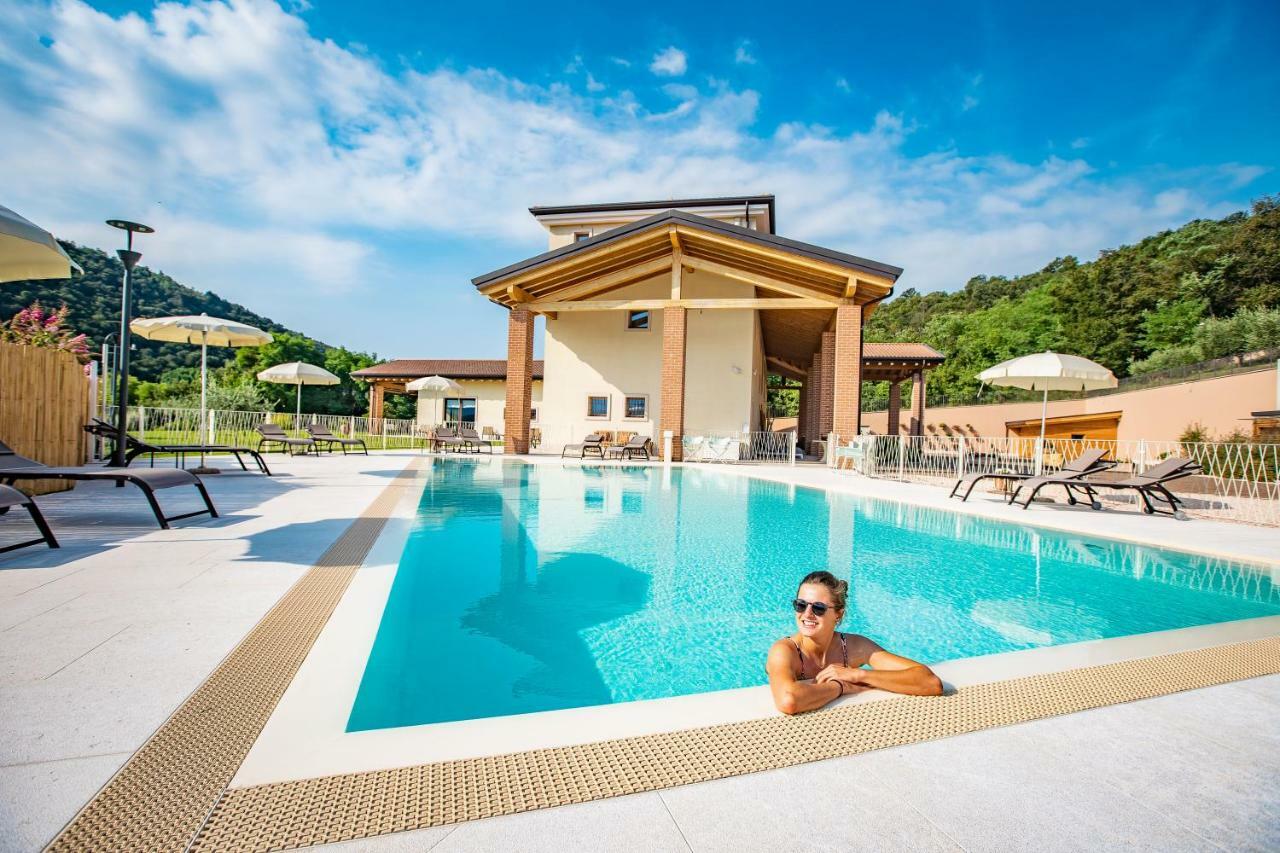 קוסטרמנו Agriturismo La Pertica מראה חיצוני תמונה